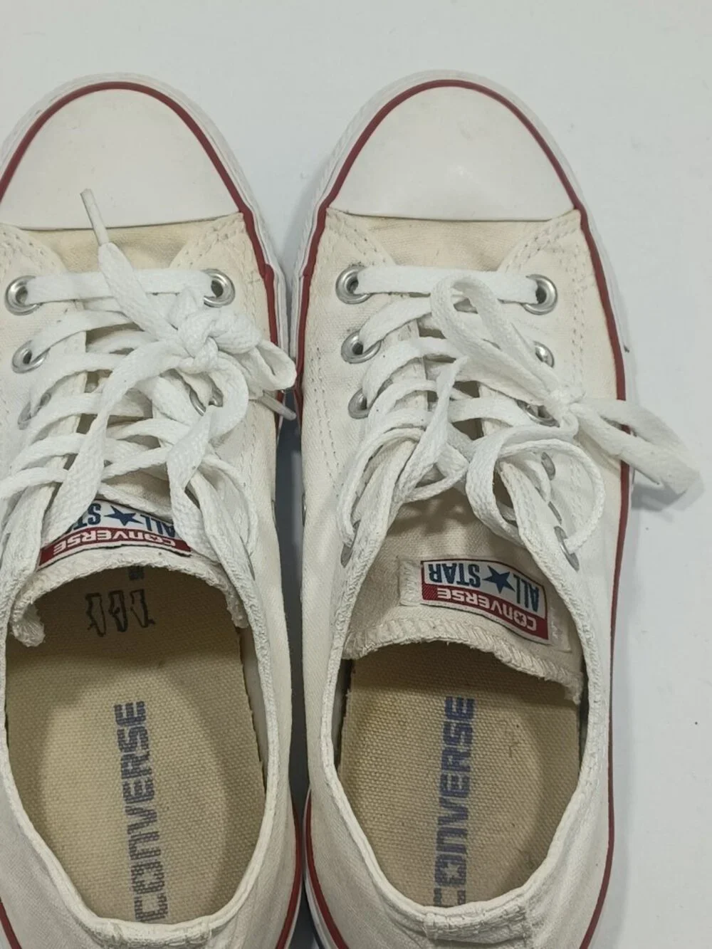 Converse All Star Low Top White with Red and Blue Stripe Size 6 Men, 8 Women L